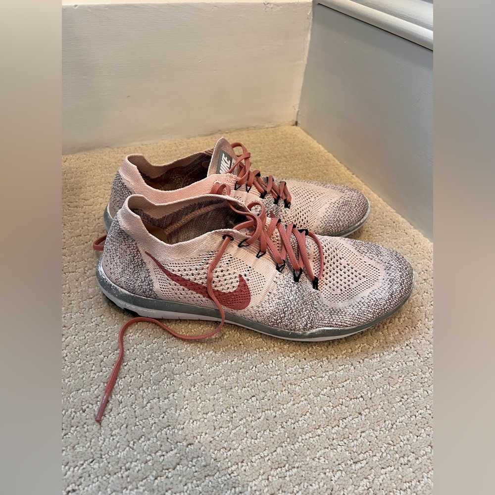 Nike Free Focus Flyknit 2 Training Shoes